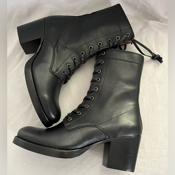 Frye Black Leather JEAN LACE UP BLOCK Heeled Ankle Booties US 9B. $348 - Picture 5 of 16